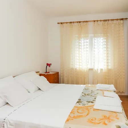 Apartment Nada *