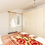 Nada Apartamento *